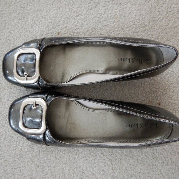 Kelly & Katie Flats - Picture 1 of 3